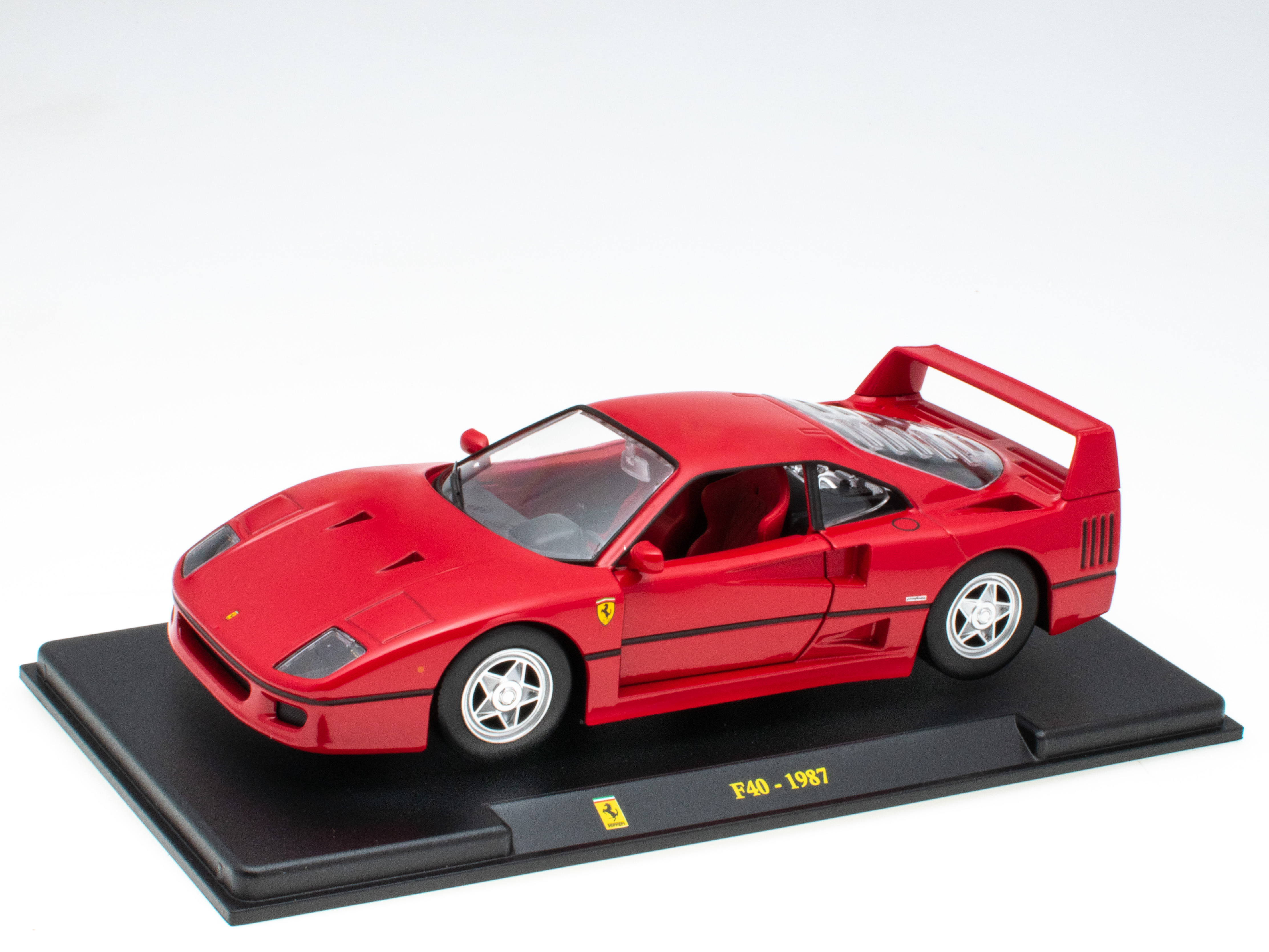 Ferrari F40 - 1987